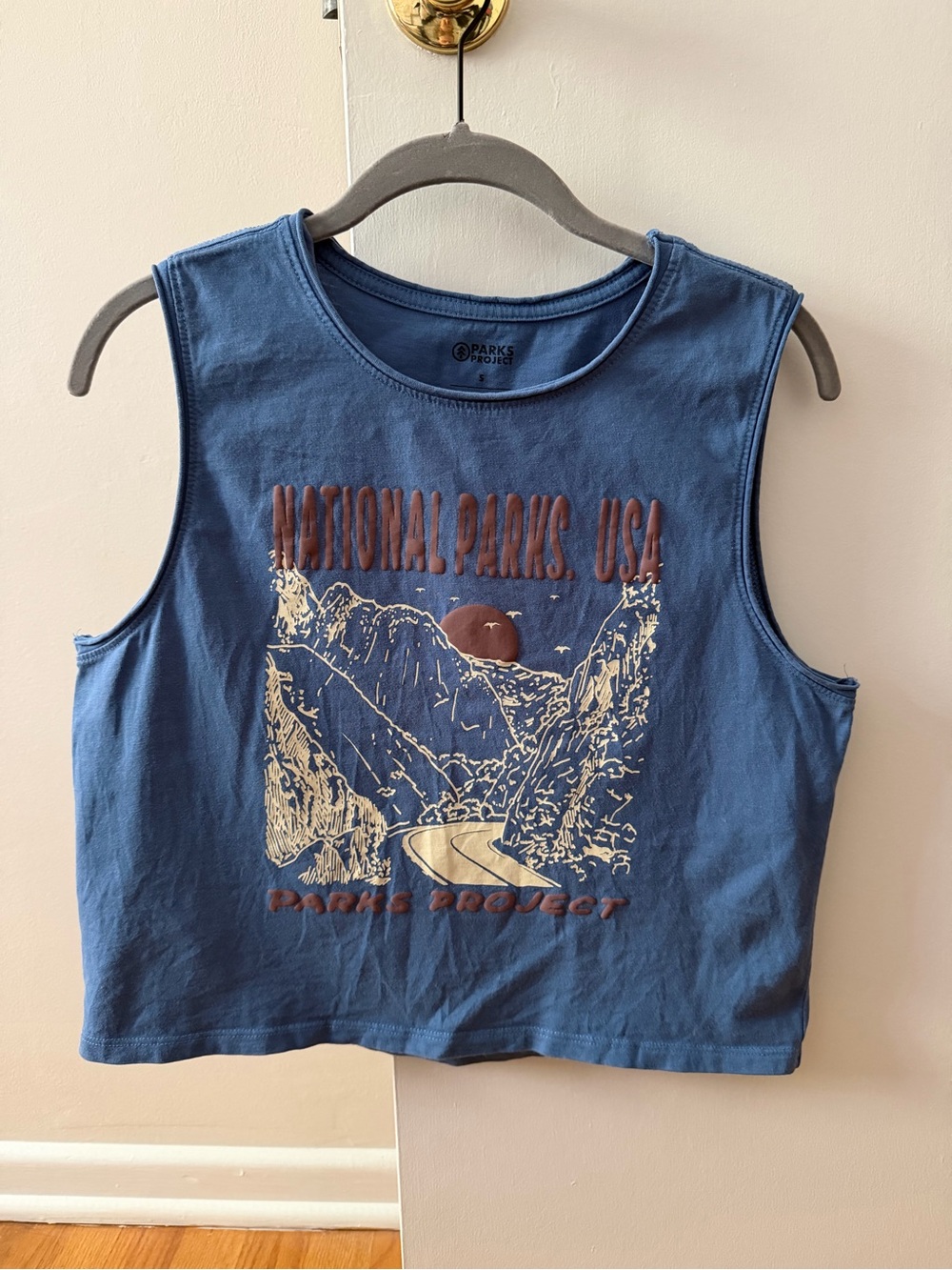 Parks Project National Parks USA Blue Graphic Crop Tank